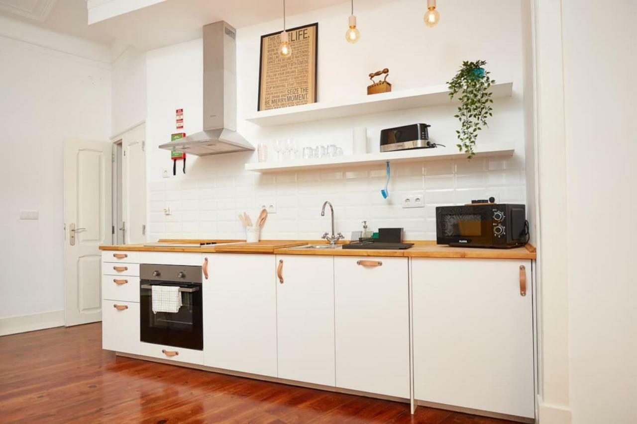 Charming One Bedroom Flat Lisboa Extérieur photo