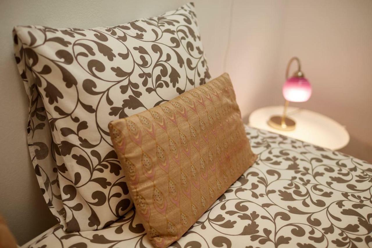 Charming One Bedroom Flat Lisboa Extérieur photo